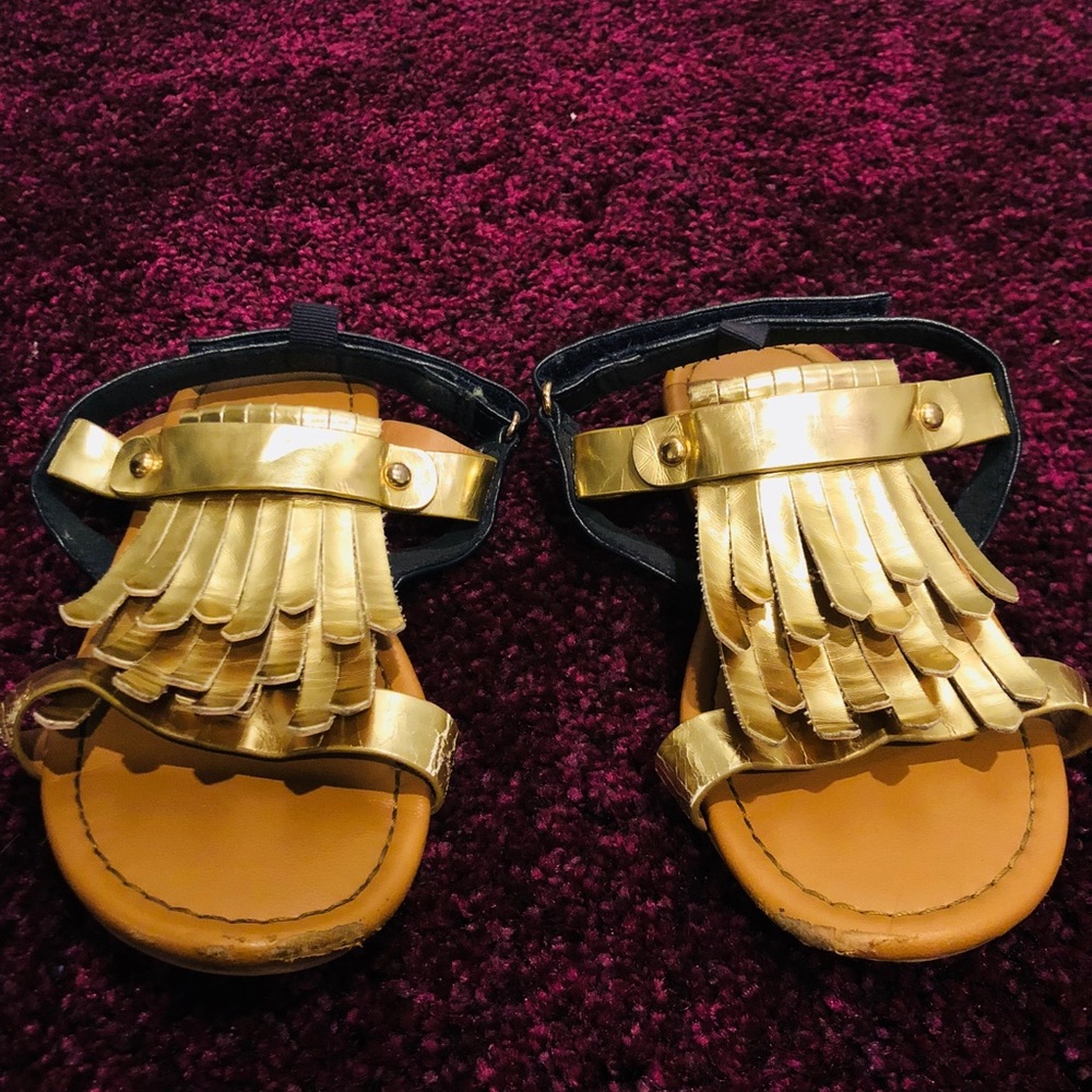 Toddler girl gold sandals - Picture 2 of 3
